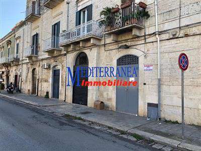 Foto Attività commerciale in affitto a Ruvo di Puglia Via Corato