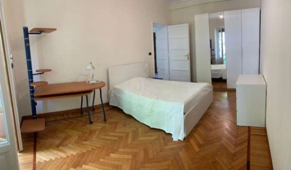 Foto AURORA C.SO G.CESARE 52 - SINGOLA ARREDATA SOLO STUDENTI