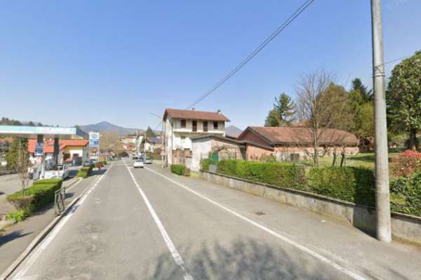 Foto AVIGLIANA QUADRILOCALE RISTRUTTURATO CON GIARDINO PRIVATO