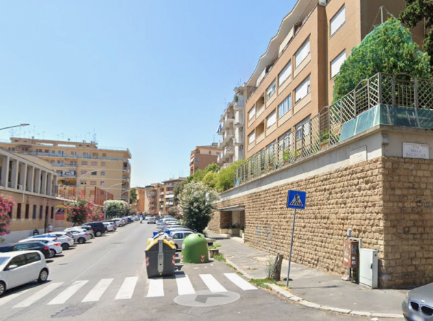 Foto BALDUINA ALTA STANZA SINGOLA ARREDATA
