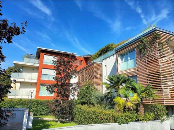 Foto BGA2 - BERGAMO LONGUELO - SIGNORILE TRILOCALE CON DOPPI SERVIZI