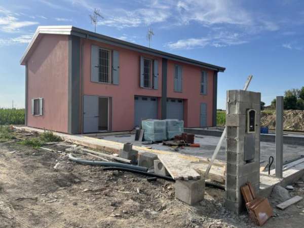 Foto Bifamiliare in affitto a Crevalcore
