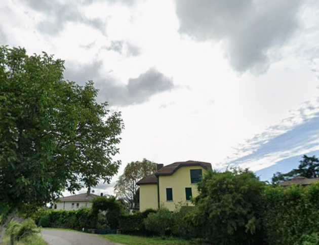 Foto Bilocale  Varese con giardino privato libero subito!