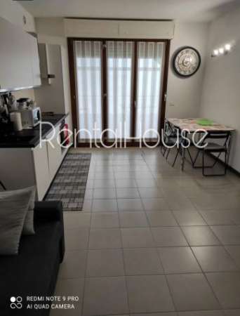 Foto Bilocale 65 mq con terrazzo e cantina Pozzo D'adda