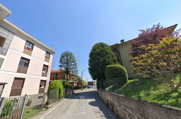 Foto Bilocale 70mq con balcone e garage - Besana MB