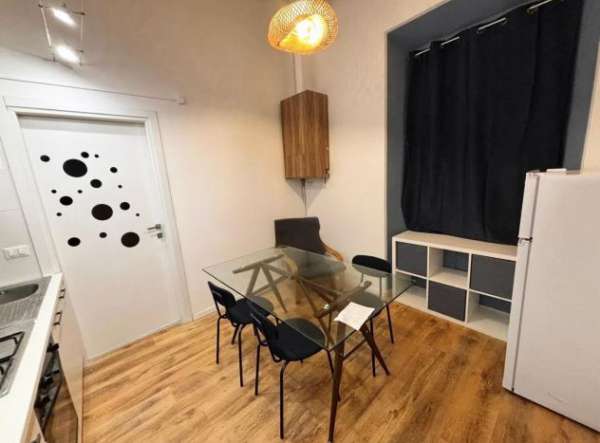 Foto Bilocale a Besana Brianza - con BALCONE e POSTO AUTO - LIBERO SUBITO