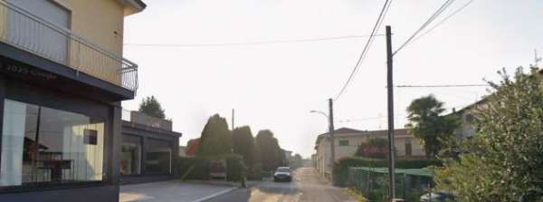 Foto BILOCALE A BESANA IN BRIANZA-SPESE INCLUSE BALCONE E POSTO AUTO