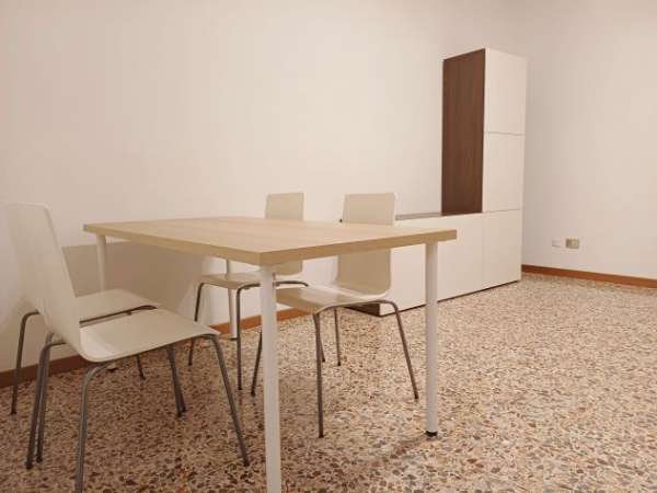 Foto Bilocale adiacenze corso Lodi