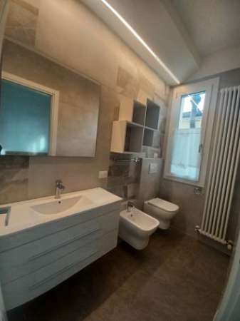 Foto BILOCALE ARREDATO