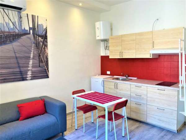 Foto Bilocale arredato ristrutturato su due livelli