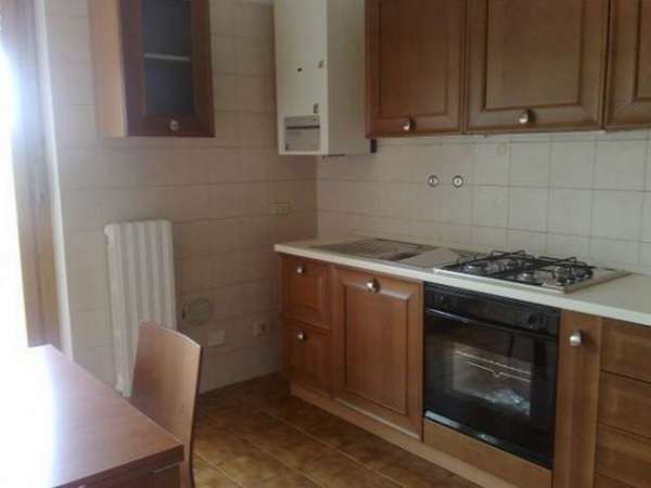 Foto Bilocale arredato zona Rond-Torretta