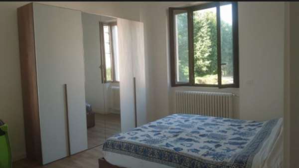 Foto Bilocale Carate Brianza con posto auto libero ora