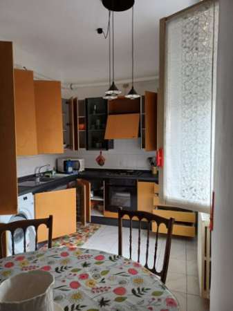 Foto Bilocale con balcone disponibile subito