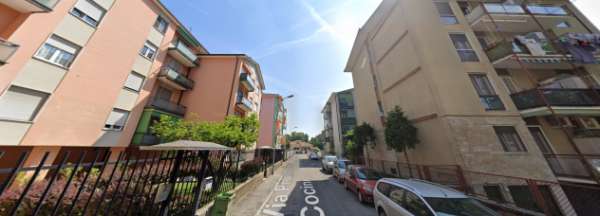 Foto BILOCALE con BALCONE vicino alla STAZIONE