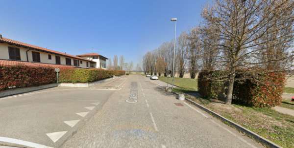 Foto BILOCALE CON COMODO TERRAZZO - SAN MARTINO