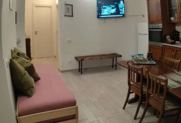 Foto Bilocale con GIARDINO e BOX