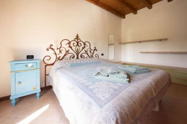 Foto BILOCALE FRANCIACORTA - TRANSITORIO O LUNGO PERIODO