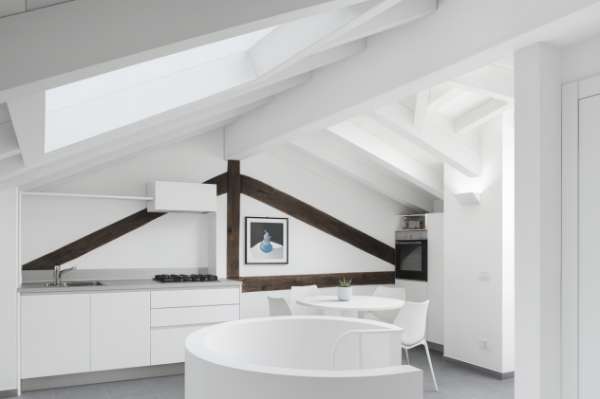 Foto Bilocale in affitto a Arona