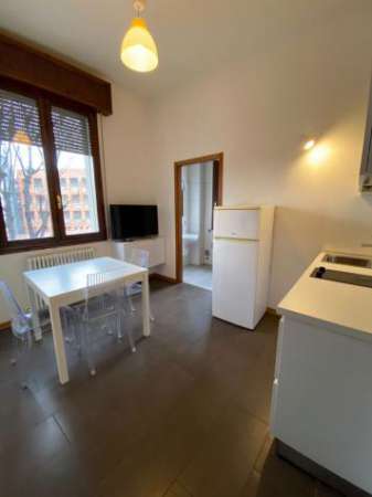 Foto Bilocale in affitto a Bologna