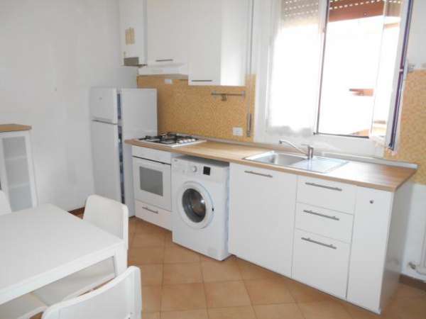 Foto Bilocale in affitto a Cant