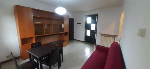 Foto Bilocale in affitto a Cardano al Campo