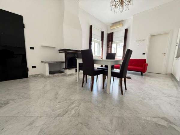 Foto Bilocale in affitto a Caserta