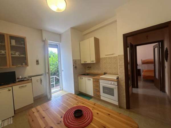 Foto Bilocale in affitto a Chiavari