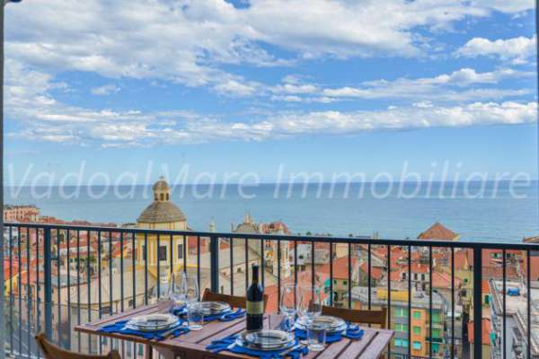 Foto Bilocale in affitto a Finale Ligure