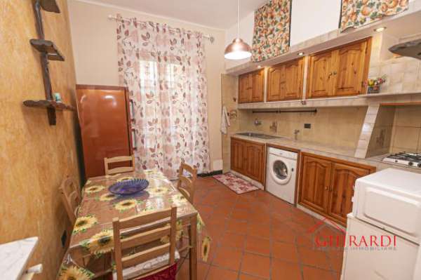 Foto Bilocale in affitto a Genova
