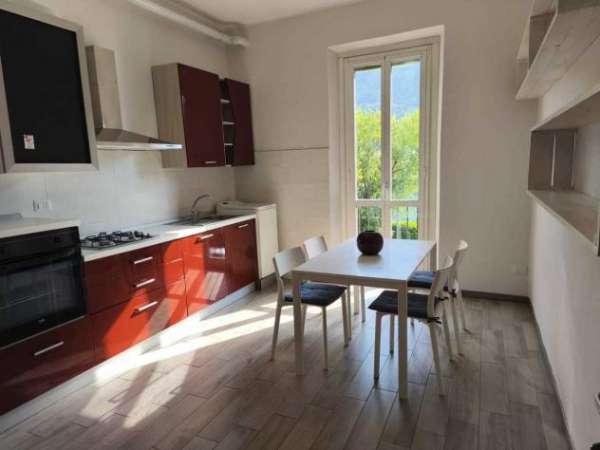 Foto Bilocale in affitto a Lecco