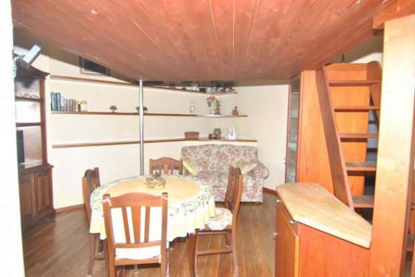 Foto Bilocale in affitto a Livorno