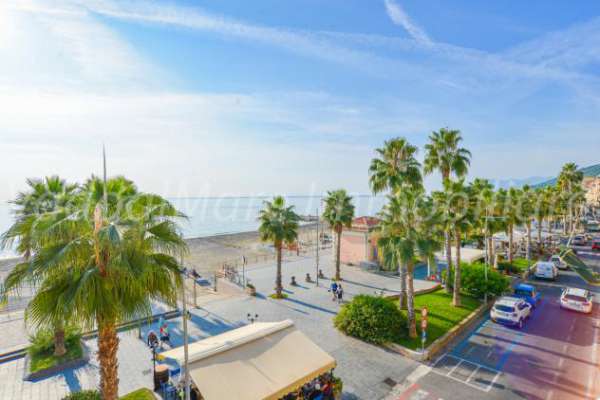 Foto Bilocale in affitto a Loano