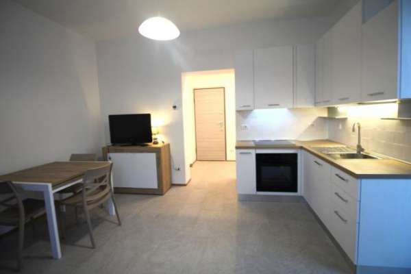 Foto Bilocale in affitto a Malgrate