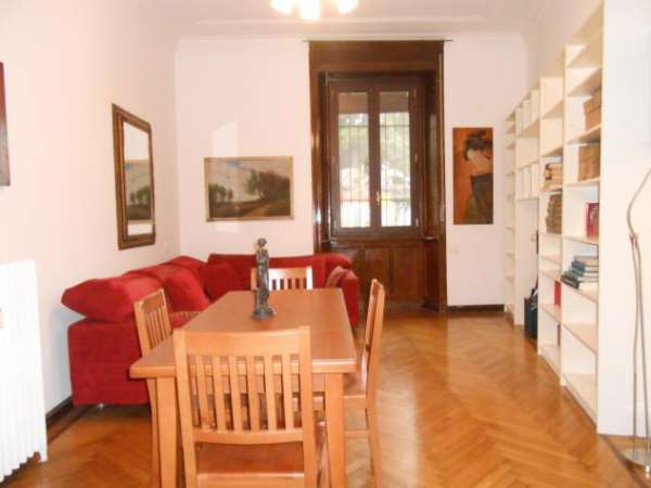 Foto Bilocale in affitto a Pavia