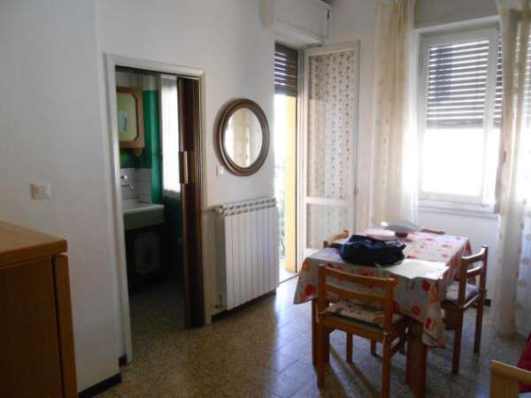 Foto Bilocale in affitto a Pavia