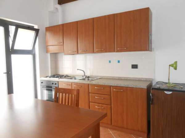 Foto Bilocale in affitto a Pavia
