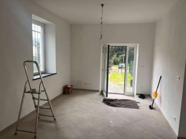 Foto Bilocale in affitto a San Colombano Certenoli