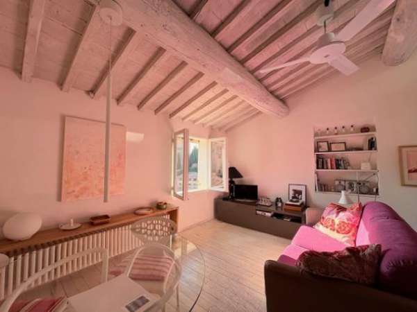 Foto Bilocale in affitto a Siena