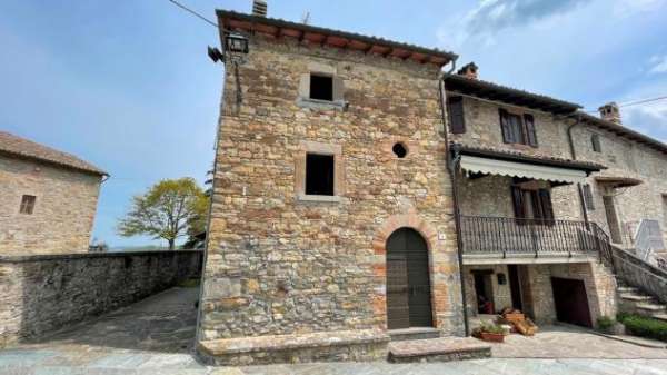 Foto Bilocale in affitto a Terenzo