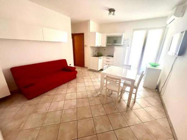 Foto Bilocale in affitto a Tortoreto