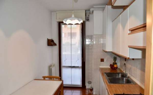 Foto Bilocale in Affitto a Varese