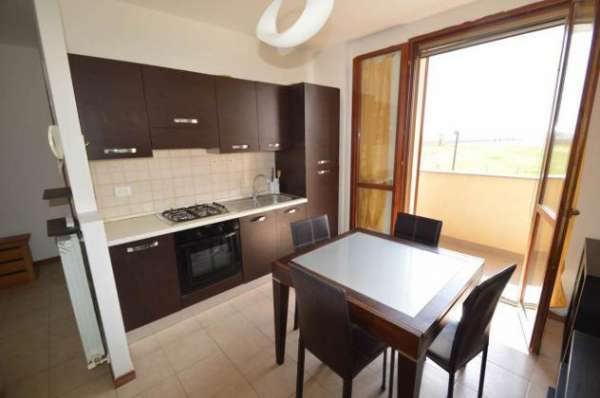 Foto Bilocale in affitto a Vernate