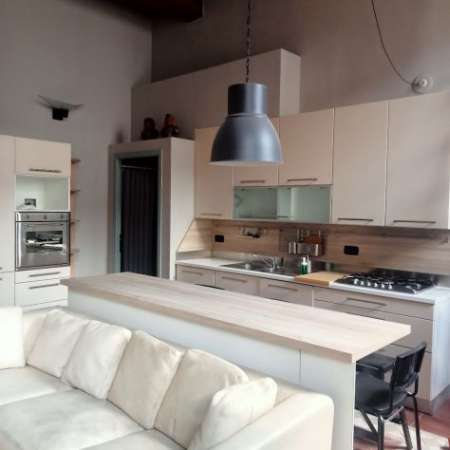 Foto BILOCALE IN OTTIME CONDIZIONI NEL CENTRO STORICO DI PAVIA