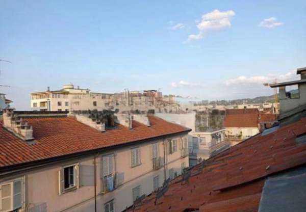 Foto BILOCALE IN SAN SALVARIO 400€ LIBERO SUBITO