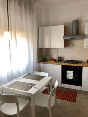 Foto BILOCALE IN VILLA A BIASSONO CON GIARDINO E POSTO AUTO-LIBERO SUBITO