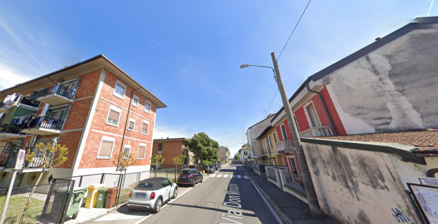 Foto Bilocale in zona comoda per Milano e Pavia