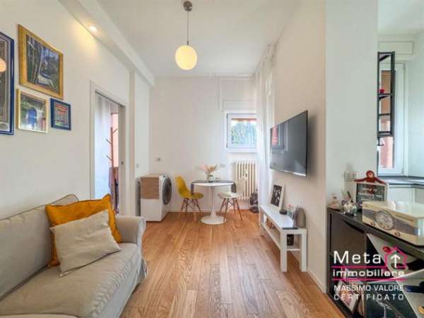 Foto Bilocale luminoso con cucina a vista