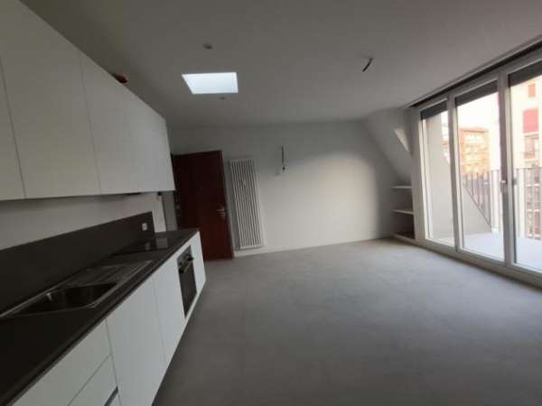 Foto BILOCALE NUOVA COSTRUZIONE METROPOLITANA LINEA 1 BANDE NERE