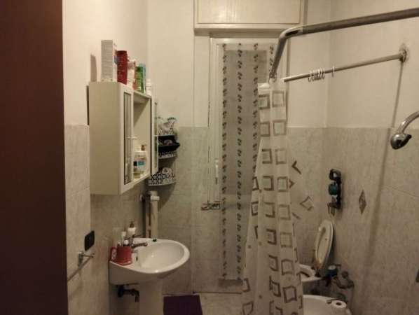 Foto Bilocale pi� servizi termo autonomo classe ener f