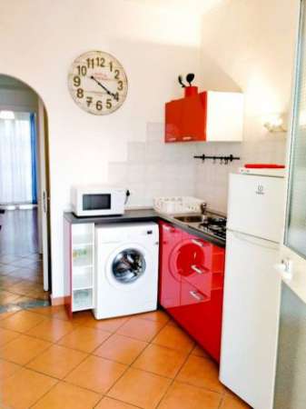 Foto Bilocale via Livorno Zona San Donato